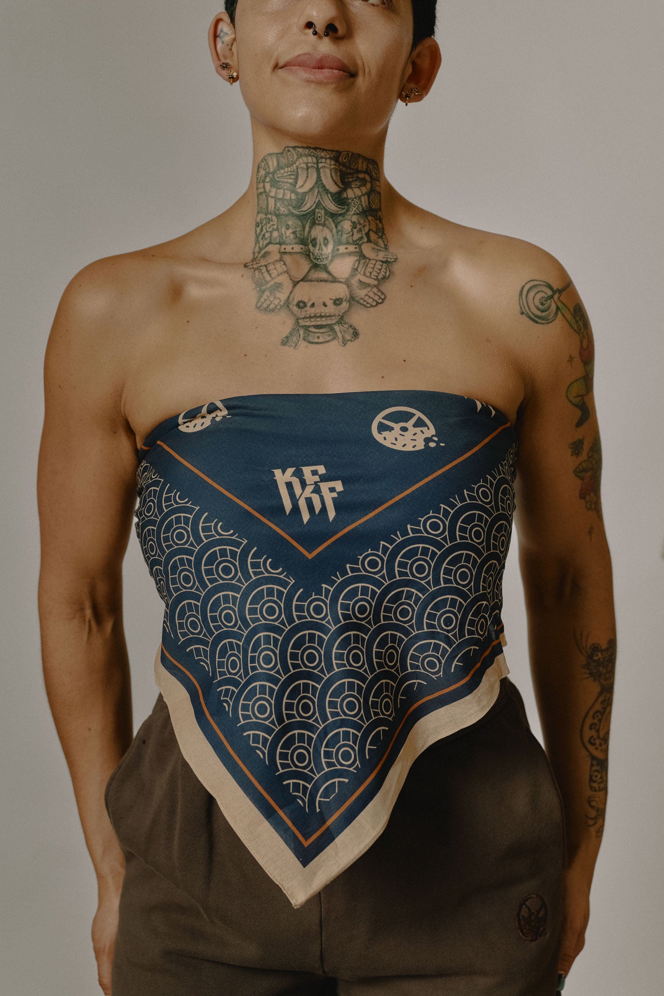 Blue Waves XL Bandana - 32